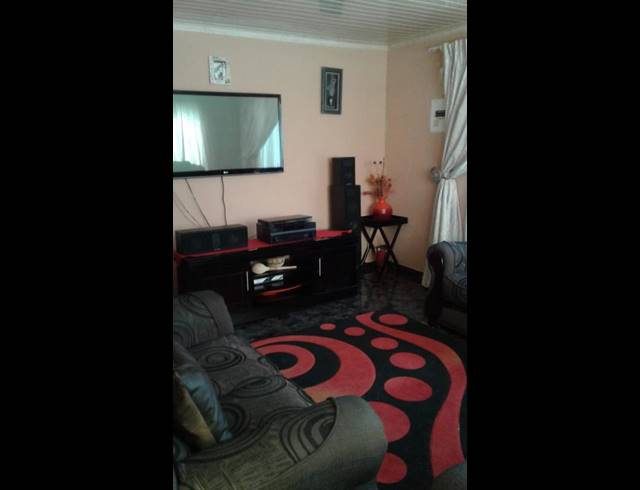 3 BEDROOM HOUSE FOR SALE IN BIRCH ACRES